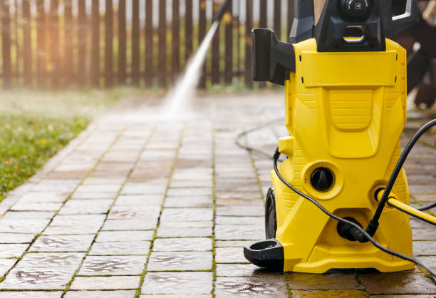 Best Pool Deck Cleaning in Angola On The Lake, NY